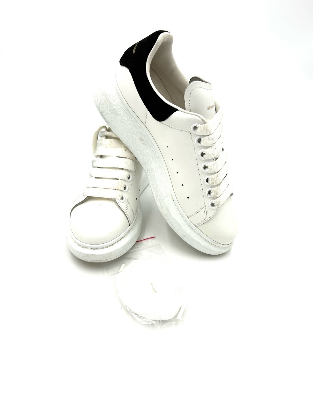 Alexander McQueen Pelle S Gomma Larry Daim black/White Sneakers Size 6.5B